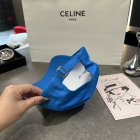 Новая коллекция CELINE в лаконичном ст