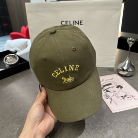 Новая коллекция CELINE в лаконичном ст