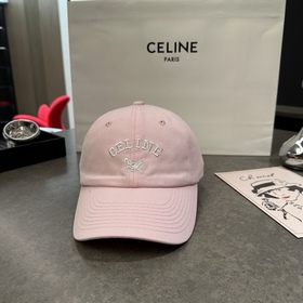 Новая коллекция CELINE в лаконичном ст