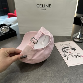Новая коллекция CELINE в лаконичном ст
