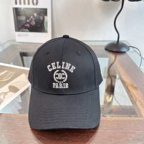 Популярная бейсболка CELINE (Селин) —