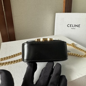 CELINE 2026 с цепочкой и золотой застё