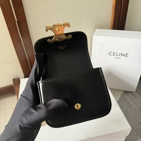 CELINE 2026 с цепочкой и золотой застё
