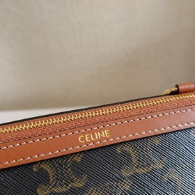Новинка сезона от TRIOMPHE — сумка из 