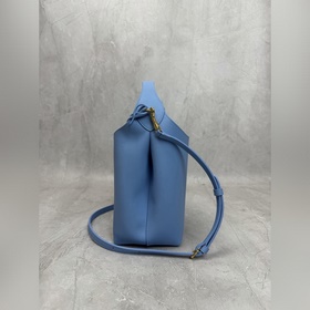 Новинка в продаже  Новая сумка HOBO с