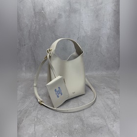 Новинка в продаже  Новая сумка HOBO с