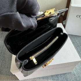 Новинка в продаже： сумка CE «Триумфаль