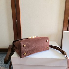 Новинка в продаже： сумка CE «Триумфаль