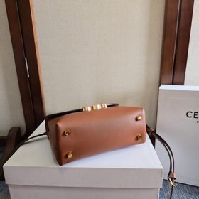 Новинка в продаже： сумка CE «Триумфаль