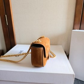 CELINE 2026 с цепочкой и золотой застё