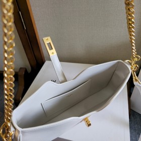 Новинка в продаже  CE CAMILLE  В по