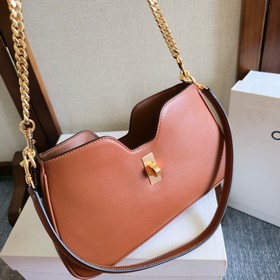 Новинка в продаже  CE CAMILLE  В по