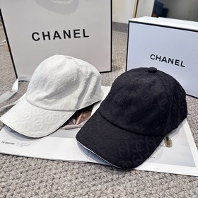 [CHANEL] Новая стильная бейсболка в ст