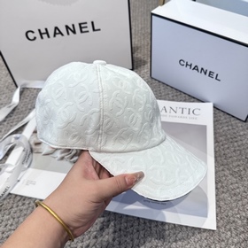 [CHANEL] Новая стильная бейсболка в ст
