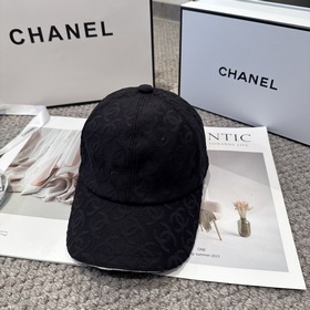 [CHANEL] Новая стильная бейсболка в ст