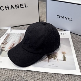 [CHANEL] Новая стильная бейсболка в ст