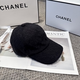 [CHANEL] Новая стильная бейсболка в ст