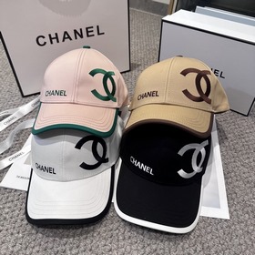 CHANEL — новая бейсболка с лаконичной