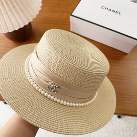 Новая плоская соломенная шляпа CHANEL