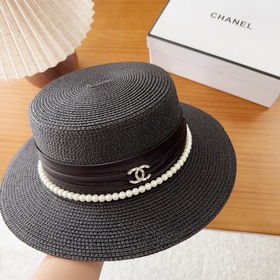 Новая плоская соломенная шляпа CHANEL