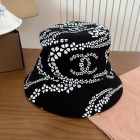Новая коллекция CHANEL： шляпа-канотье 