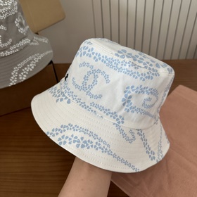 Новая коллекция CHANEL： шляпа-канотье 