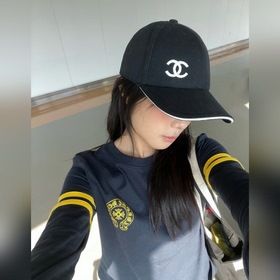 Новая бейсболка от Chanel — эксклюзивн