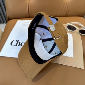 [CHANEL] Новая модель бейсболки с лако