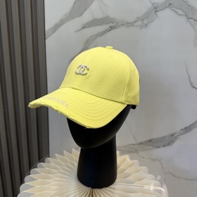 [CHANEL] Новая бейсболка с лаконичной