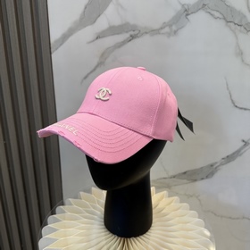 [CHANEL] Новая модель бейсболки с лако