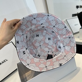 Рыбацкая кепка CHANEL — классическая л