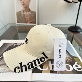 [CHANEL] Новая стильная бейсболка в с