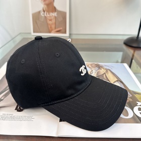 [CHANEL] Новая элегантная бейсболка в