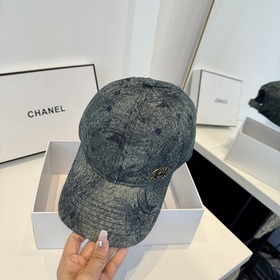 Новая бейсболка от Chanel CHANEL： клас