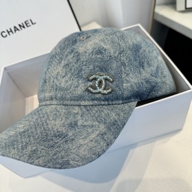 Новая бейсболка от Chanel CHANEL： клас