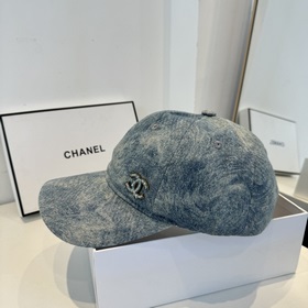 Новая бейсболка от Chanel CHANEL： клас