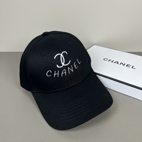 CHANEL： на официальном сайте представл
