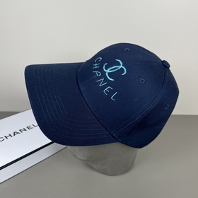 CHANEL： на официальном сайте представл