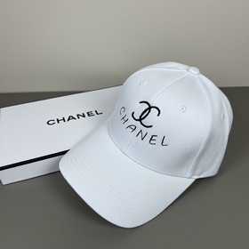 CHANEL： на официальном сайте представл