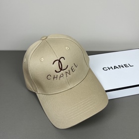 CHANEL： на официальном сайте представл