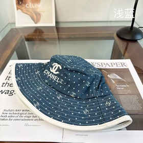 [CHANEL] Новая элегантная изящная рыб
