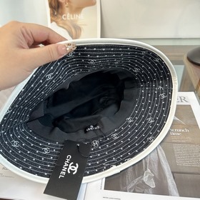 [CHANEL] Новая элегантная изящная рыб