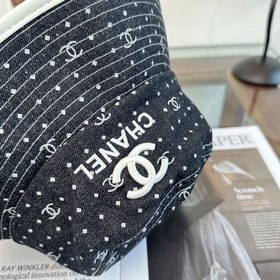 [CHANEL] Новая элегантная изящная рыб