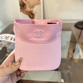 CHANEL： женская летняя модная шляпа с
