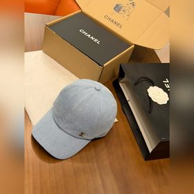 Новая бейсболка Chanel 26 c буквально 