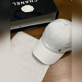 Новая бейсболка Chanel 26 c буквально 