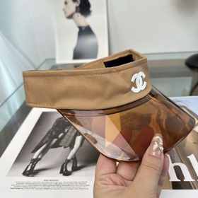 CHANEL： женская летняя модная шляпа с
