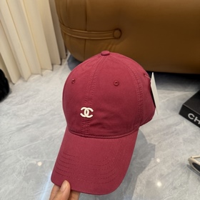 [CHANEL] Новая бейсболка с лаконичной 