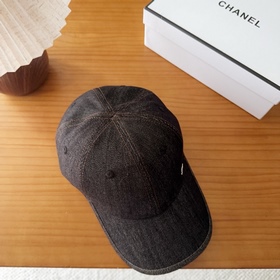Новая коллекция Chanel «Осень-зима»： к