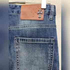 Chrome Hearts — новые модели джинсов с
